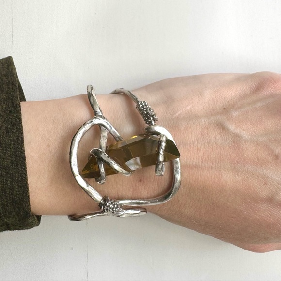 Artsy Green Gem Silver Cuff / Bangle - Picture 3 of 4